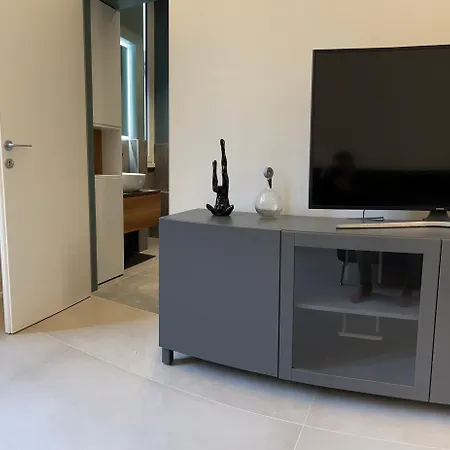 Solferino 37 * Milan