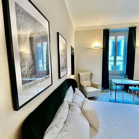 Solferino 37 * Milan