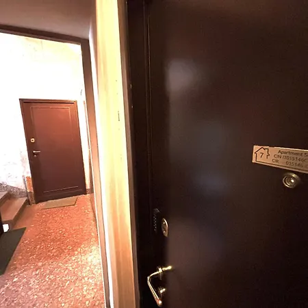 Solferino 37 Milano